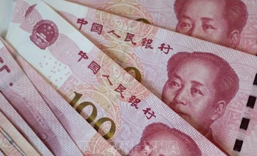 Trung Quốc giảm lãi suất cho vay lần đầu tiên trong 7 tháng