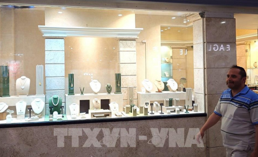 Giá vàng thế giới giảm 1,9% trong tuần qua