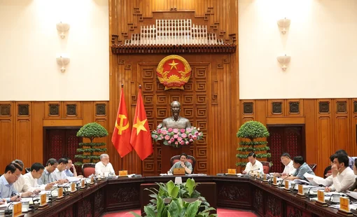 Thủ tướng Phạm Minh Chính: Quyết liệt thực hiện giải pháp thúc đẩy tăng trưởng