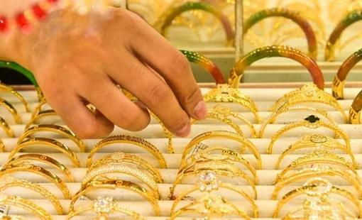 Giá vàng trong nước sáng 7/5 tăng bất chấp giá vàng thế giới sụt mạnh