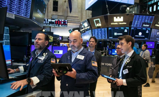 Thị trường chứng khoán toàn cầu thận trọng chờ kết quả đàm phán từ London