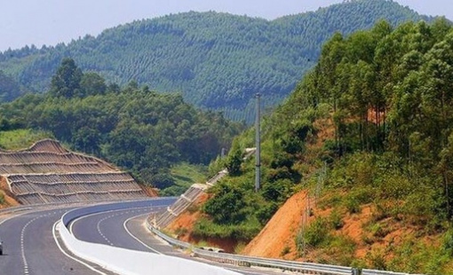 Gói thầu của Vinaconex tại cao tốc Vĩnh Hảo - Phan Thiết: Mới sử dụng 2 năm đã bong tróc, xuống cấp