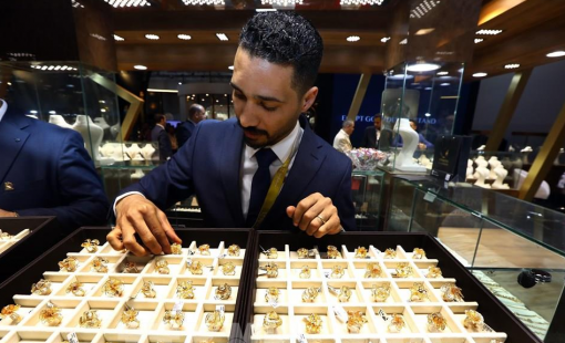 Vàng vượt euro trở thành tài sản dự trữ lớn thứ hai toàn cầu