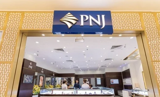 Cổ phiếu PNJ giảm sâu sau kết luận thanh tra vàng của Ngân hàng Nhà nước