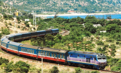 Tổng Công ty Đường sắt trước cuộc đua làm đường sắt cao tốc: Doanh thu gần 10.000 tỷ nhưng chỉ ½ đến từ vận tải, gánh lỗ lũy kế hơn 2.000 tỷ từ giai đoạn covid