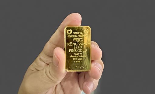 Giá vàng SJC tăng vượt 121 triệu đồng/lượng