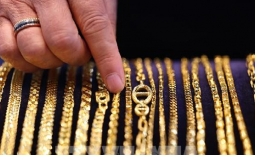 Đà tăng của vàng chững lại trong chiều 18/7