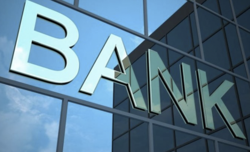 Các ngân hàng nhỏ đối mặt với áp lực vốn lớn