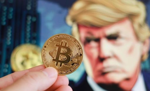 Tổng thống Mỹ Donald Trump ký ban hành đạo luật tiền số