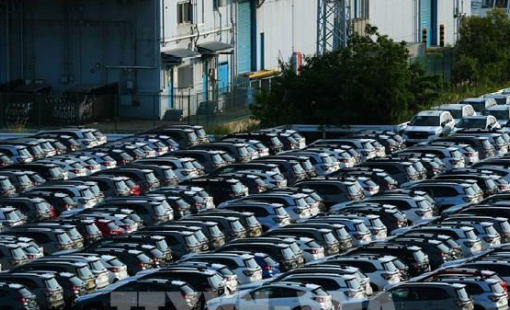 Tổng thống Mỹ ra tối hậu thư thương mại trước hạn chót 1/8