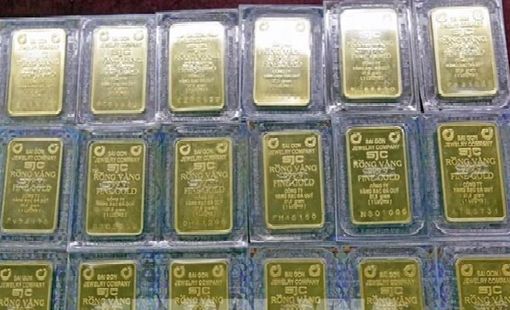 Giá vàng dao động gần mức thấp nhất 3 tuần