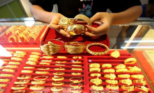 Lo ngại về bội chi ngân sách Mỹ đẩy giá vàng lên nấc cao mới