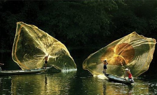 Tiền ngoại ồ ạt trở lại chứng khoán Việt Nam, cổ phiếu nào còn room đón sóng?