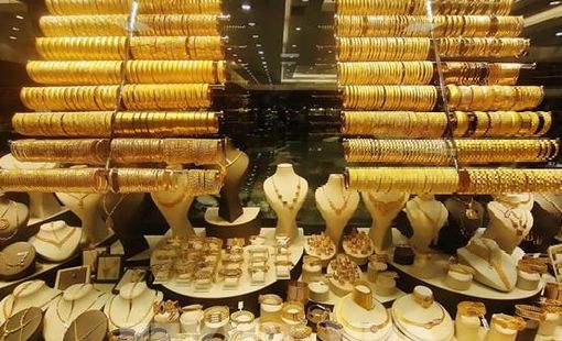 Thị trường vàng chịu áp lực từ đồng USD và lập trường của Fed