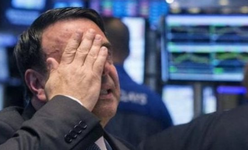 Phiên 15/8: Khối ngoại thẳng tay bán ròng hơn 3.000 tỷ đồng, nối dài chuỗi 7 phiên "xả hàng" liên tiếp