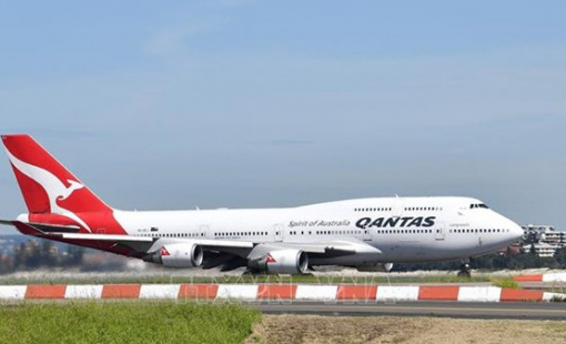Hãng hàng không Qantas Airways bị phạt 58 triệu USD