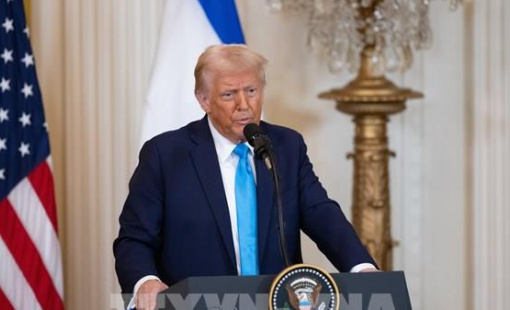 Mỹ sẽ không phê duyệt các dự án điện gió, điện Mặt Trời