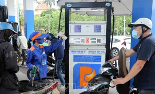 Giá xăng và dầu đồng loạt tăng từ chiều 28/8