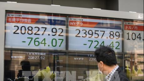 Nỗi lo thuế quan lại gây sức ép lên chứng khoán châu Á sáng 6/8