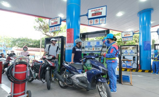 Giá các loại xăng tiếp tục tăng từ chiều 7/8