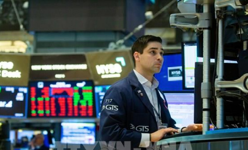 Chỉ số Nasdaq dẫn đắt đà tăng trên Phố Wall