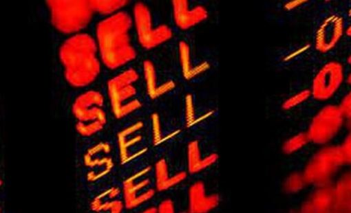 Khối ngoại tiếp đà bán ròng mạnh tay hơn 800 tỷ, đâu là tâm điểm?