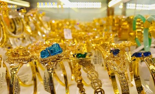 Hôm nay: Giá vàng nhẫn tiếp tục phá đỉnh, giá vàng miếng chững lại