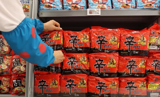 Sóng ngầm thuế quan: Các ngành hàng ngách châu Á chao đảo