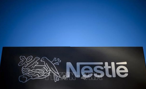 Chủ tịch Nestlé từ chức sau khi CEO bất ngờ bị sa thải
