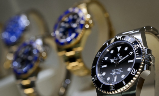 Ngành đồng hồ Thụy Sĩ đối mặt khó khăn do thuế Mỹ và nhu cầu yếu