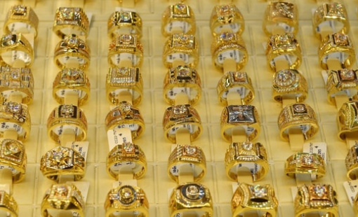 Hôm nay 2/9, giá vàng nhẫn tăng vọt thêm 2 triệu đồng/lượng, vàng miếng vẫn đứng im