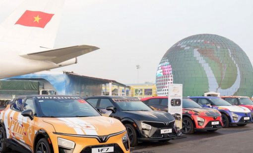 Khách hàng nói về VinFast VF 7: “Một chiếc xe an tâm từ vô lăng tới… ví tiền”