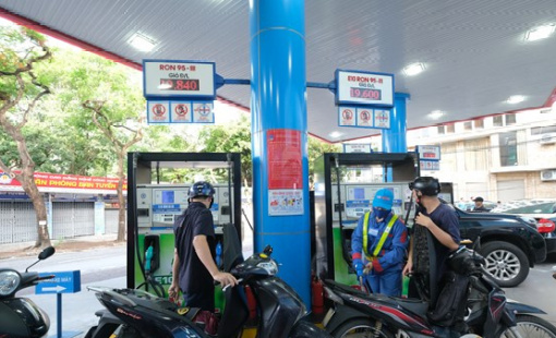 Giá xăng và dầu tiếp tục tăng từ chiều 4/9