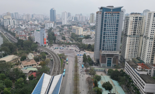 Bộ trưởng Xây dựng: Giá nhà tăng nhưng nhu cầu thực sụt giảm