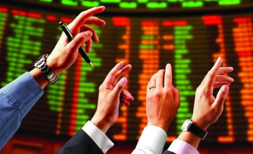 Tung hàng trăm tỷ "gom" cổ phiếu Việt Nam trong phiên giảm mạnh, tự doanh CTCK săn lùng mã nào nhiều nhất?