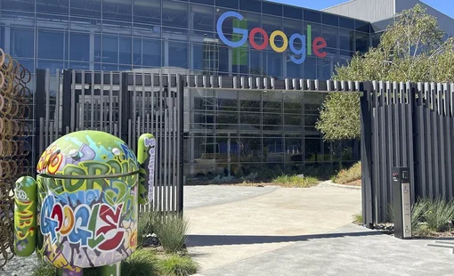 Công ty mẹ Google lội ngược dòng thành công năm 2025