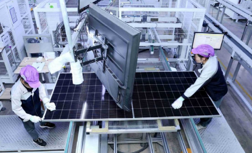 Trung Quốc điều chỉnh chính sách hoàn thuế xuất khẩu quang điện và pin