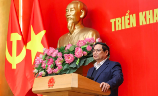 “Chỉ bàn làm, không bàn lùi” – Bài học lớn từ thực tiễn điều hành Chính phủ năm 2025