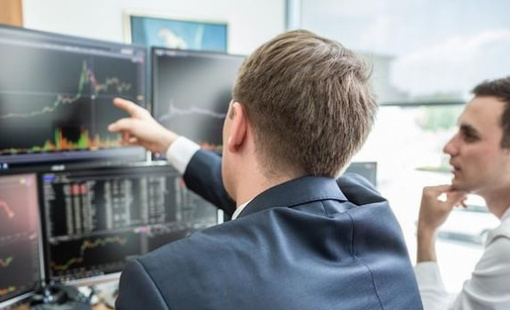 Khối ngoại bán ròng trong phiên VN-Index rung lắc, ngược dòng tung hơn 400 tỷ gom hai cổ phiếu bluechips