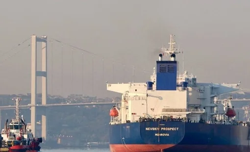 E ngại vụ Mỹ bắt giữ tàu ngoài khơi Venezuela, hàng loạt tàu chở dầu thực hiện 1 động thái, hy vọng có được sự bảo vệ của Nga