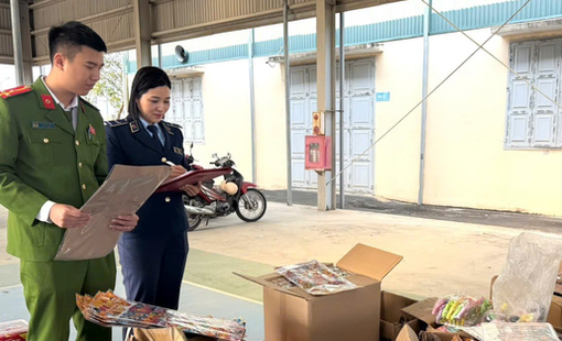 Phát hiện 3.000 sản phẩm socola, nho khô, kẹo… có vấn đề, người dân đặc biệt chú ý