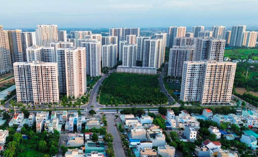 Tín dụng bất động sản tăng 28%, chuyên gia cảnh báo rủi ro