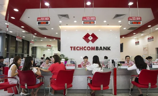 Techcombank lãi trước thuế 32.500 tỷ đồng năm 2025