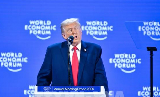 Ông Trump bỏ “lá bài thuế”, chuyển sang đàm phán về Greenland