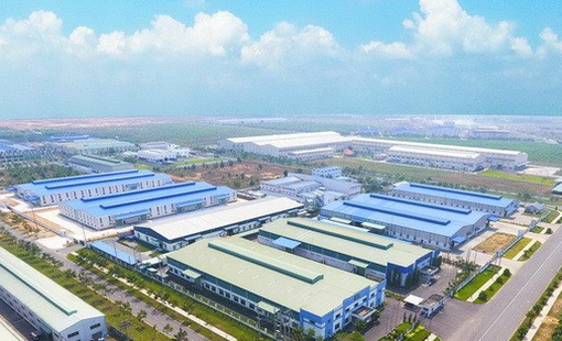 Cửa sáng cho bất động sản công nghiệp