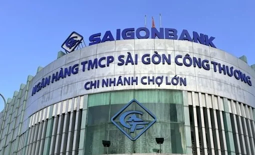 Xuất hiện nhà băng đầu tiên báo lỗ trong quý 4