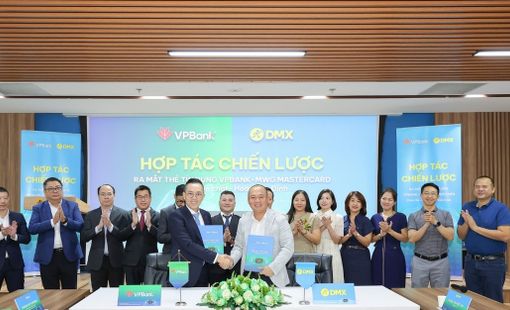 VPBank và Công ty Cổ phần Đầu tư Điện Máy Xanh (DMX) ra mắt thẻ tín dụng VPBank MWG Mastercard