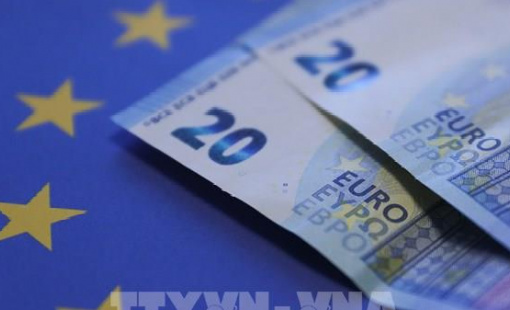 Đà tăng mạnh của đồng euro đẩy ECB vào thế khó