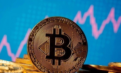 Giá bitcoin chạm đáy của hai tháng