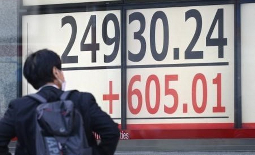 Chứng khoán châu Á tăng mạnh nhờ công nghệ và AI